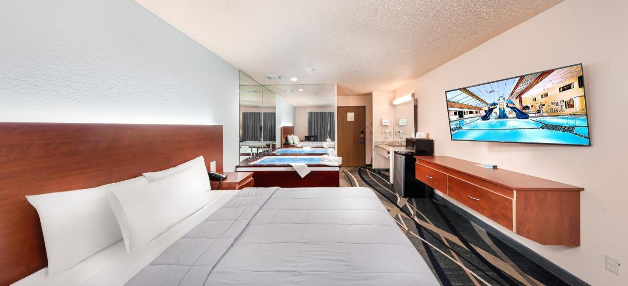 Grand Marquis Waterpark Hotel & Suites Lake Delton Экстерьер фото