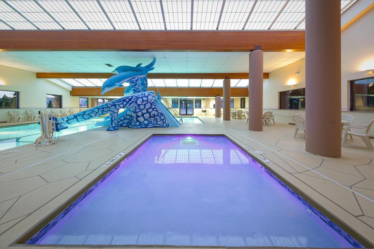 Grand Marquis Waterpark Hotel & Suites Lake Delton Экстерьер фото