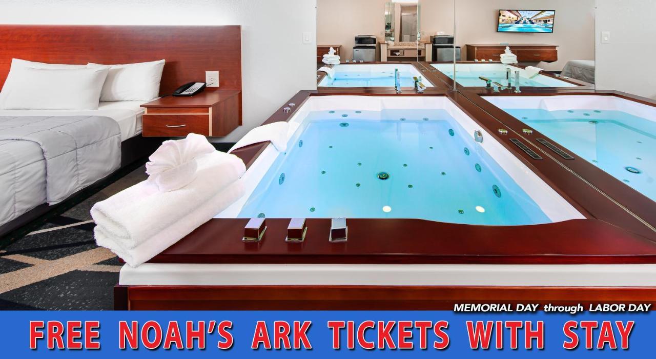 Grand Marquis Waterpark Hotel & Suites Lake Delton Экстерьер фото