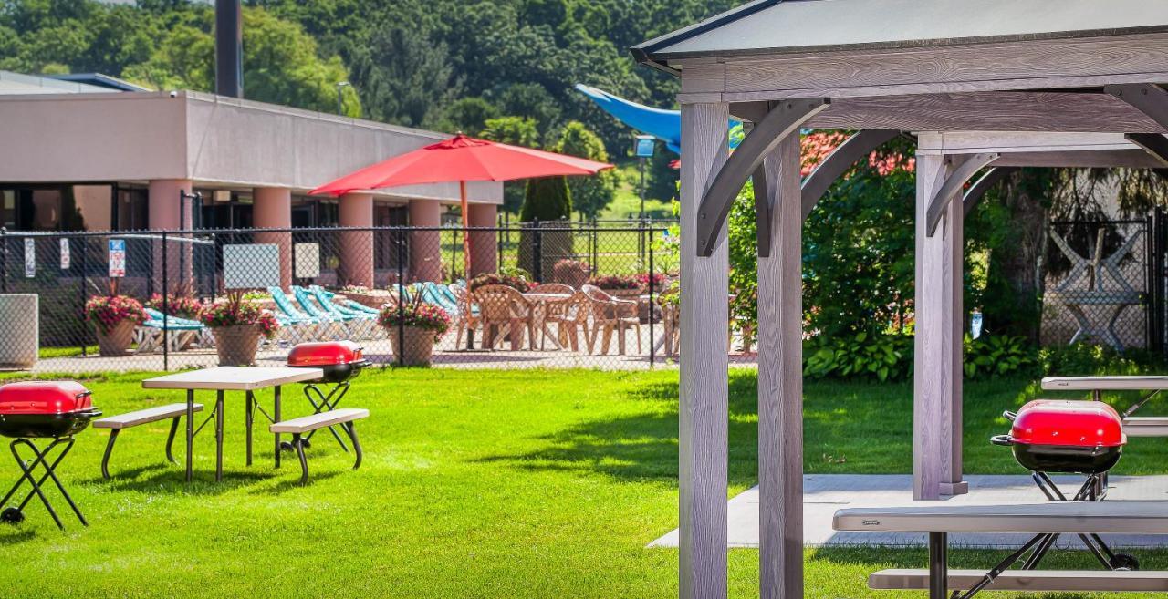 Grand Marquis Waterpark Hotel & Suites Lake Delton Экстерьер фото